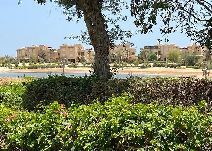 بيت للعطل Golfers Retreat 2bdr Lagoon At Ein Bay