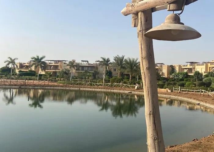 Golfers Retreat 2bdr Lagoon At Ein Bay بيت للعطل