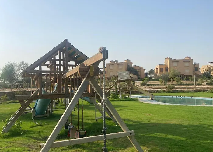 بيت للعطل Golfers Retreat 2bdr Lagoon At Ein Bay *